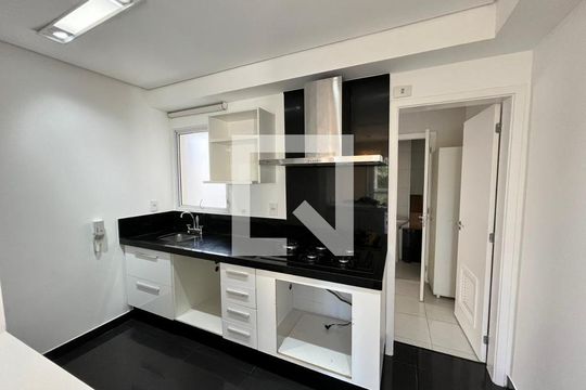 Cozinha de apartamento para alugar com 3 quartos, 108m² em Centro, Campinas