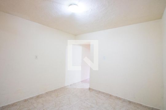 Sala de casa para alugar com 2 quartos, 60m² em Jardim Marek, Santo André