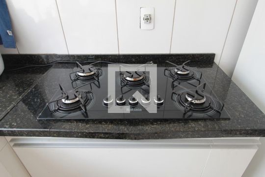 Cozinha e Área de Serviço de apartamento à venda com 3 quartos, 60m² em São João Batista, Belo Horizonte