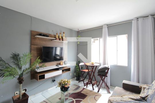 Apartamento à venda com 3 quartos, 60m² em São João Batista, Belo Horizonte
