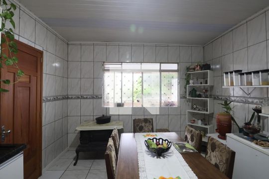 Cozinha - Armários de casa à venda com 3 quartos, 130m² em Estância Velha, Canoas