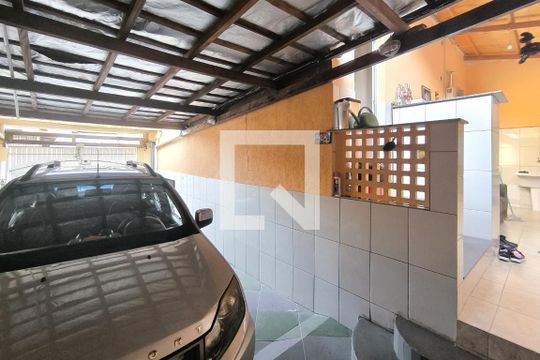 Sacada de casa à venda com 3 quartos, 176m² em Vila Joana, Jundiaí