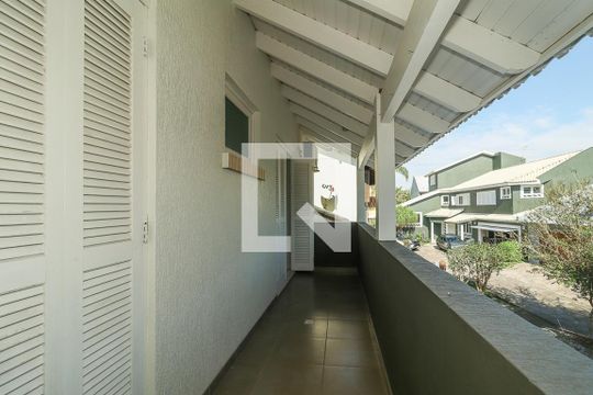 Varanda Quarto 1 de casa de condomínio à venda com 3 quartos, 247m² em Sarandi, Porto Alegre