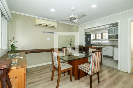 Sala de Jantar de casa de condomínio à venda com 3 quartos, 247m² em Sarandi, Porto Alegre