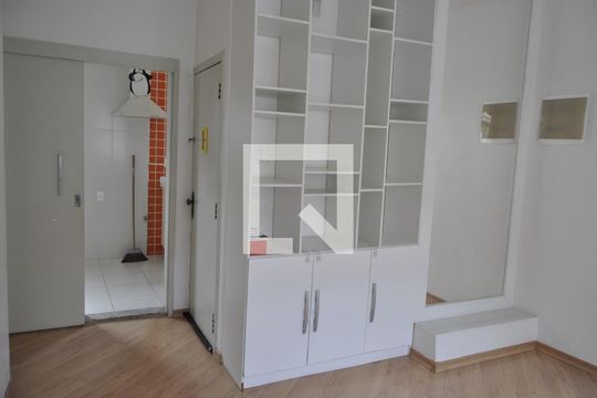 Sala de casa de condomínio à venda com 3 quartos, 130m² em Méier, Rio de Janeiro