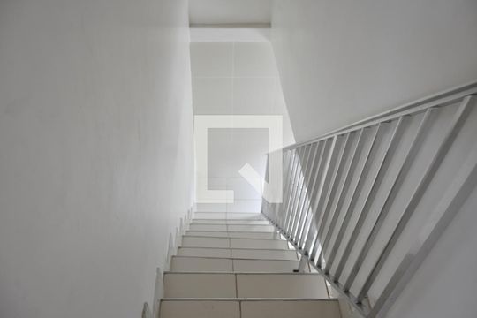 Escada de casa de condomínio à venda com 3 quartos, 130m² em Méier, Rio de Janeiro