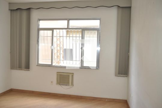 Sala de casa de condomínio à venda com 3 quartos, 130m² em Méier, Rio de Janeiro