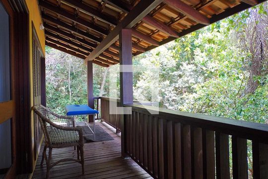 Varanda da suite de casa para alugar com 4 quartos, 300m² em Lagoa da Conceição, Florianópolis