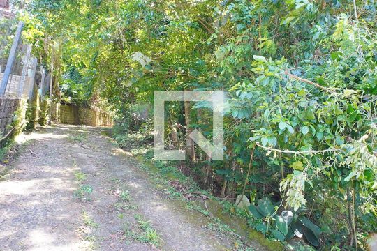 Fachada de casa para alugar com 4 quartos, 300m² em Lagoa da Conceição, Florianópolis