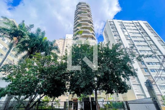 Fachada de apartamento para alugar com 3 quartos, 238m² em Paraíso, São Paulo