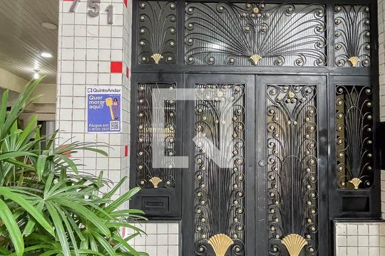 Fachada de apartamento para alugar com 1 quarto, 43m² em Andaraí, Rio de Janeiro