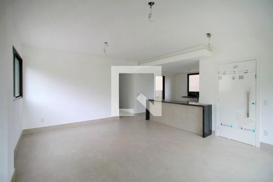 Sala de apartamento para alugar com 3 quartos, 96m² em Comiteco, Belo Horizonte