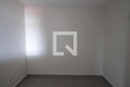 Quarto 2 de apartamento para alugar com 2 quartos, 52m² em Penha de França, São Paulo