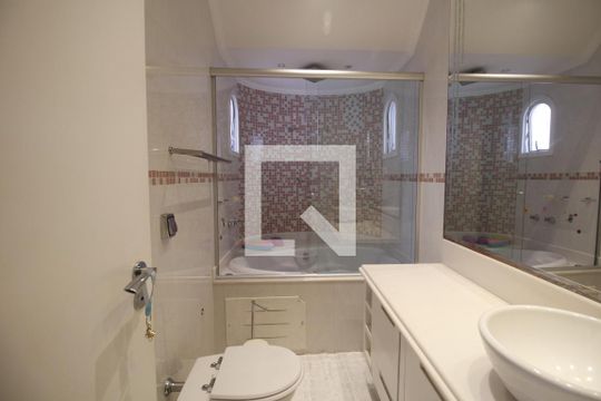 Banheiro da Suíte 2 de apartamento à venda com 4 quartos, 320m² em Tatuapé, São Paulo