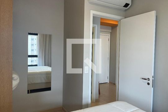 Quarto de apartamento para alugar com 1 quarto, 31m² em Pompeia, São Paulo