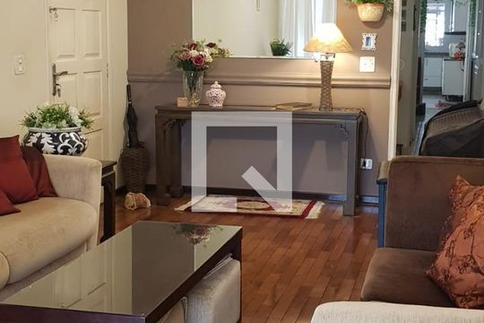 Sala de casa para alugar com 3 quartos, 178m² em Campo Belo, São Paulo