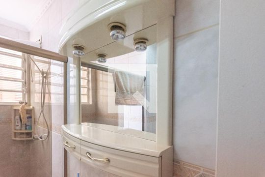 Banheiro de apartamento à venda com 2 quartos, 100m² em São Bernardo, Campinas