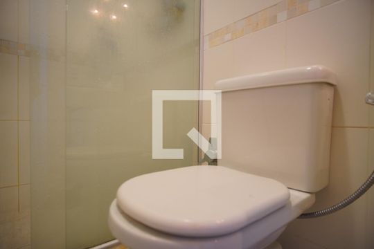 Banheiro Corredor de apartamento à venda com 4 quartos, 150m² em Passo D’areia, Porto Alegre