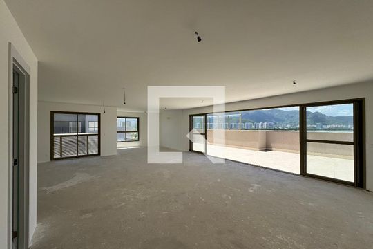 Apartamento à venda com 4 quartos, 372m² em Barra da Tijuca, Rio de Janeiro