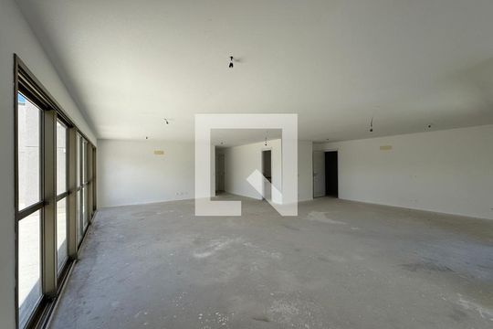 Sala de apartamento à venda com 4 quartos, 372m² em Barra da Tijuca, Rio de Janeiro