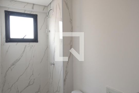 Banheiro de apartamento à venda com 2 quartos, 45m² em Sacomã, São Paulo