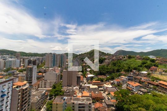 Vista da Suíte  de apartamento à venda com 4 quartos, 145m² em Icaraí, Niterói