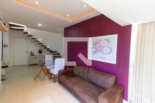 Sala 1 de apartamento à venda com 4 quartos, 145m² em Icaraí, Niterói