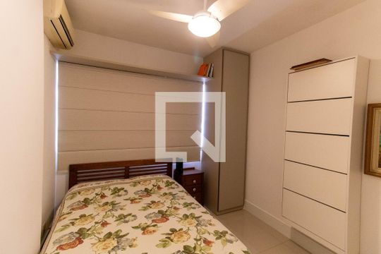 Quarto 2 de apartamento à venda com 4 quartos, 145m² em Icaraí, Niterói