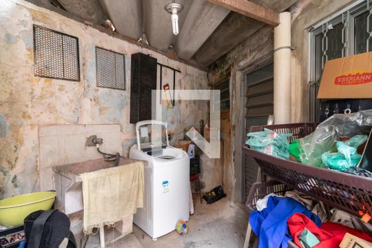Área de Serviço de casa à venda com 2 quartos, 244m² em Vila Pauliceia, São Paulo