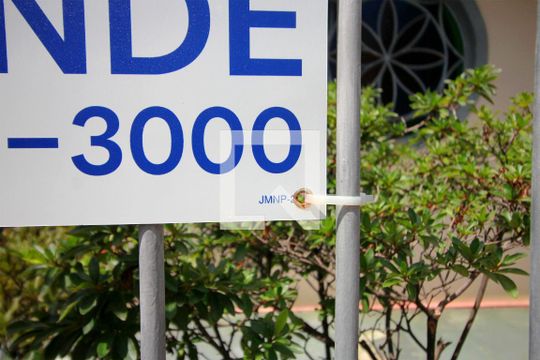 Placa de casa à venda com 5 quartos, 200m² em Cidade Nova, Belo Horizonte