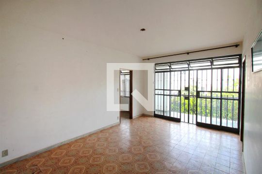 Sala de Jantar de casa à venda com 5 quartos, 200m² em Cidade Nova, Belo Horizonte