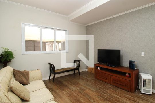 Sala de casa à venda com 4 quartos, 280m² em Jardim Guanca, São Paulo