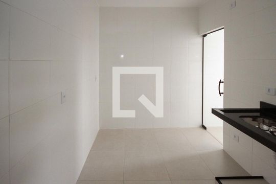 Cozinha de apartamento para alugar com 2 quartos, 54m² em Jardim Independência (são Paulo), São Paulo