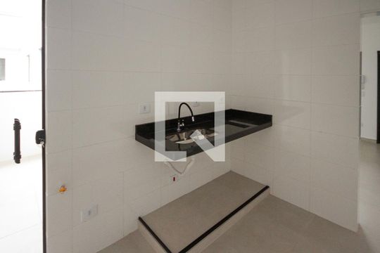 Cozinha de apartamento para alugar com 2 quartos, 54m² em Jardim Independência (são Paulo), São Paulo