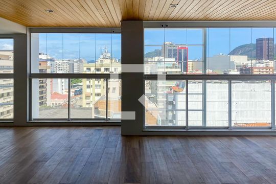 Apartamento à venda com 3 quartos, 140m² em Botafogo, Rio de Janeiro