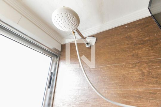 Banheiro de apartamento para alugar com 2 quartos, 67m² em Cidade Antônio Estêvão de Carvalho, São Paulo