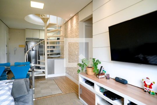 Sala de apartamento à venda com 3 quartos, 121m² em Jardim Celeste, São Paulo