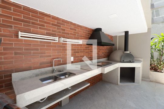 Área comum - Churrasqueira de kitnet/studio para alugar com 1 quarto, 24m² em Vila Matilde, São Paulo