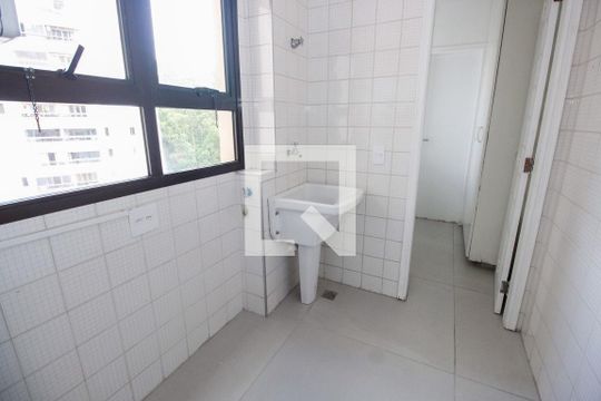 Área de Serviço de apartamento à venda com 3 quartos, 98m² em Vila Andrade, São Paulo