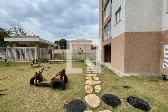 Área comum de apartamento para alugar com 2 quartos, 42m² em Parque Pinheiros, São Paulo