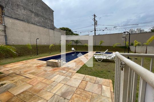 Área comum de apartamento para alugar com 2 quartos, 42m² em Parque Pinheiros, São Paulo