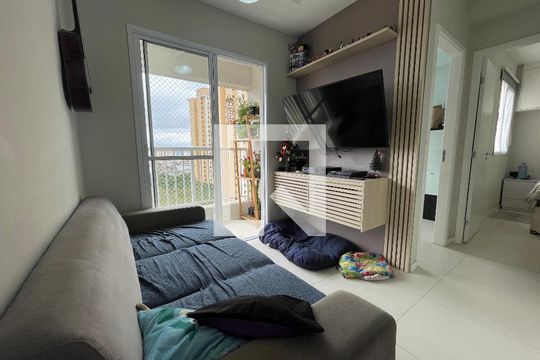 Apartamento para alugar com 2 quartos, 42m² em Parque Pinheiros, São Paulo