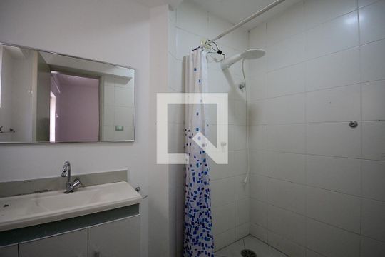 Casa 1 - Banheiro de casa à venda com 5 quartos, 500m² em Vila Santo Estefano, São Paulo