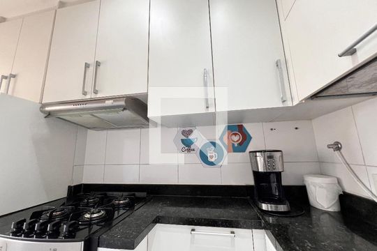 Cozinha de apartamento à venda com 2 quartos, 68m² em Taquara, Rio de Janeiro