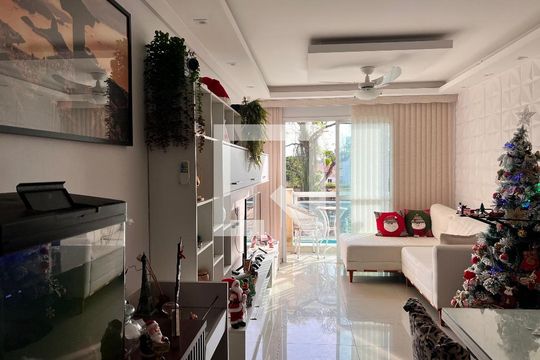 Sala de apartamento à venda com 2 quartos, 68m² em Taquara, Rio de Janeiro