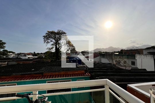 Vista Quarto Suíte de apartamento à venda com 2 quartos, 68m² em Taquara, Rio de Janeiro