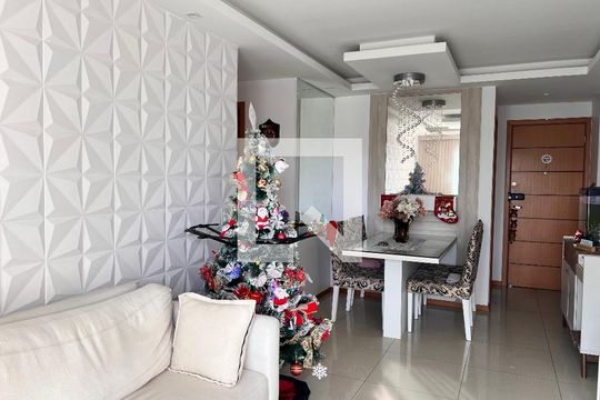 Sala de apartamento à venda com 2 quartos, 68m² em Taquara, Rio de Janeiro
