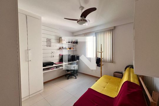 Quarto 01 de apartamento à venda com 2 quartos, 68m² em Taquara, Rio de Janeiro