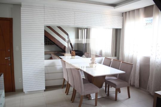 Sala de apartamento à venda com 4 quartos, 200m² em Diamante, Belo Horizonte
