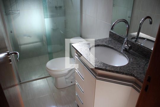 Banheiro 2 de apartamento à venda com 4 quartos, 200m² em Diamante, Belo Horizonte